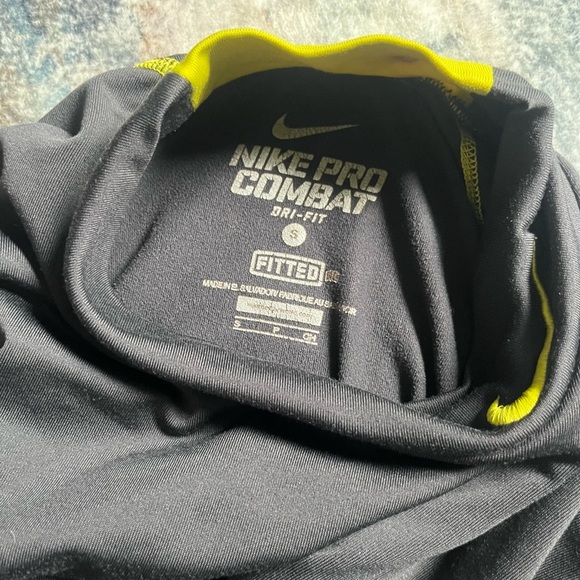 Nike Pro Men's Black and Yellow Dri-fit Combat FITTED - Picture 3 of 8